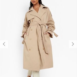 Brand new with tags Boohoo tie cuff double breasted trench coat CAMEL color